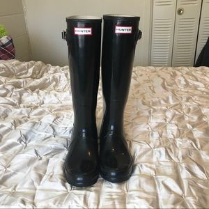 Black Hunter Boots